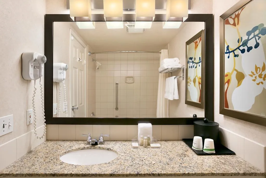 Wingate By Wyndham Calgary South Hotel