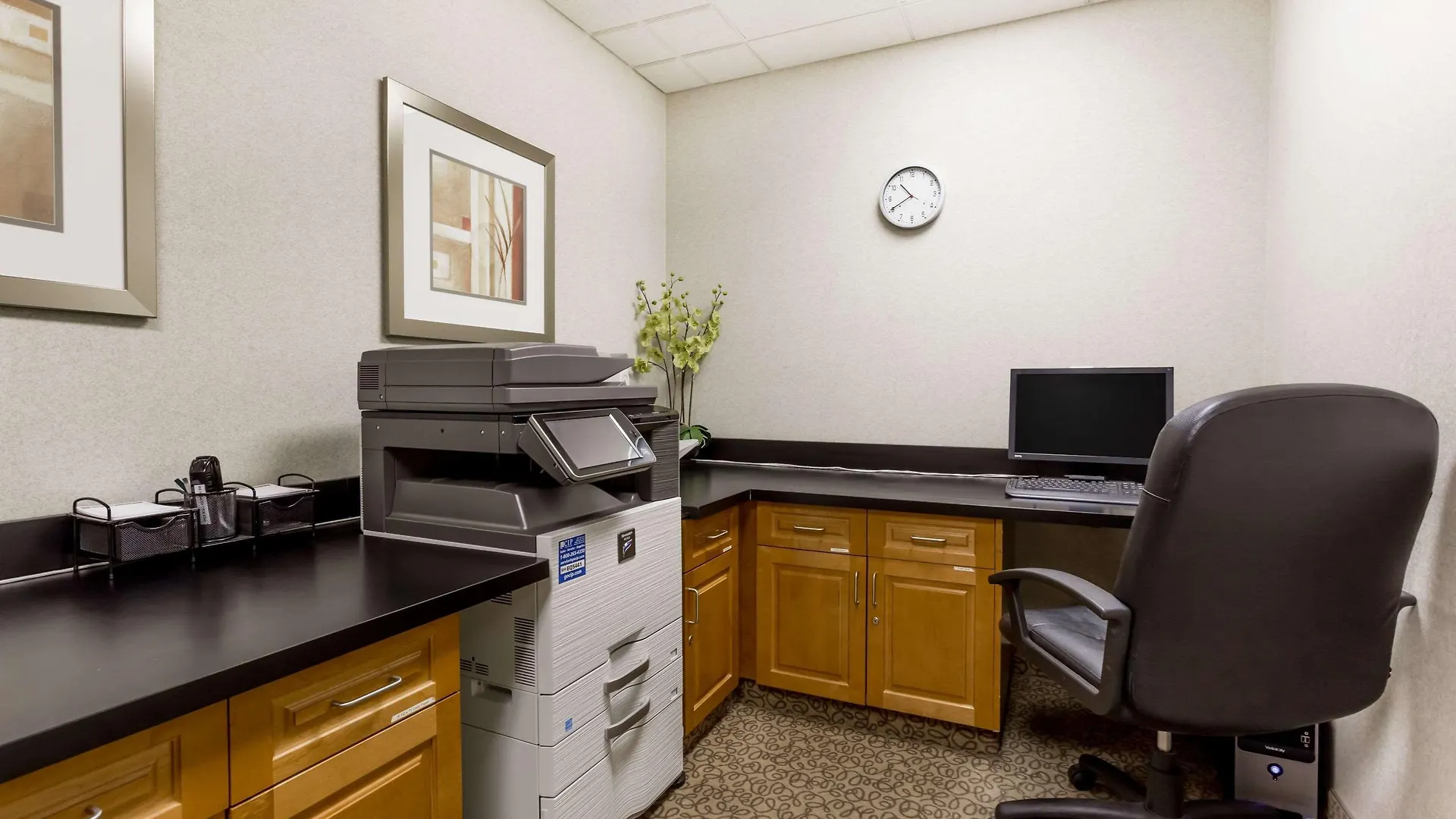 ***  Wingate By Wyndham Calgary South Hotel Canada