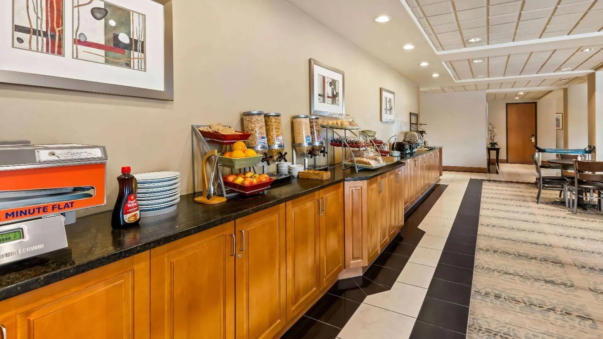 Wingate By Wyndham Calgary South Hotel