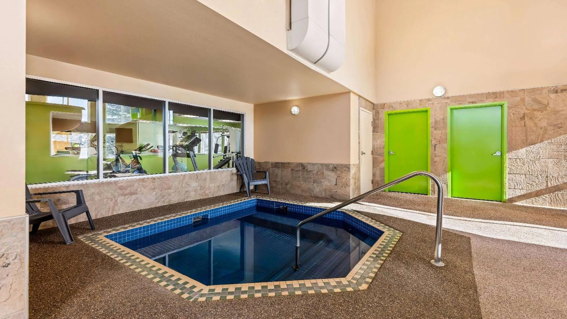 Wingate By Wyndham Calgary South Hotel