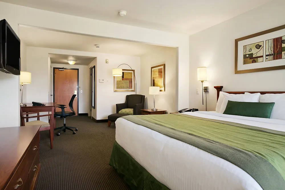 Wingate By Wyndham Calgary South Hotel 3*,  Canada